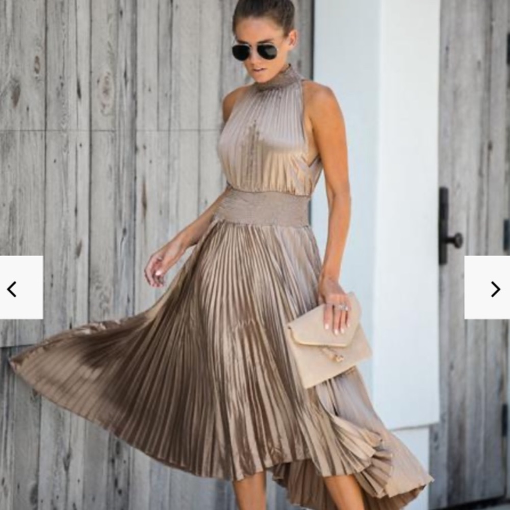 NWT Vici Justification Pleated Satin Smocked Midi